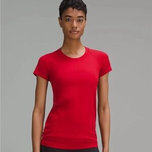 LULULEMON short serve swiftly tech tee in red size 8!